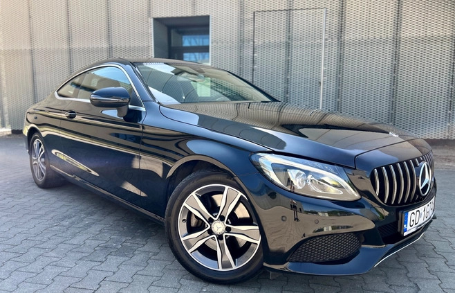 Mercedes-Benz Klasa C cena 99200 przebieg: 86000, rok produkcji 2017 z Poznań małe 497